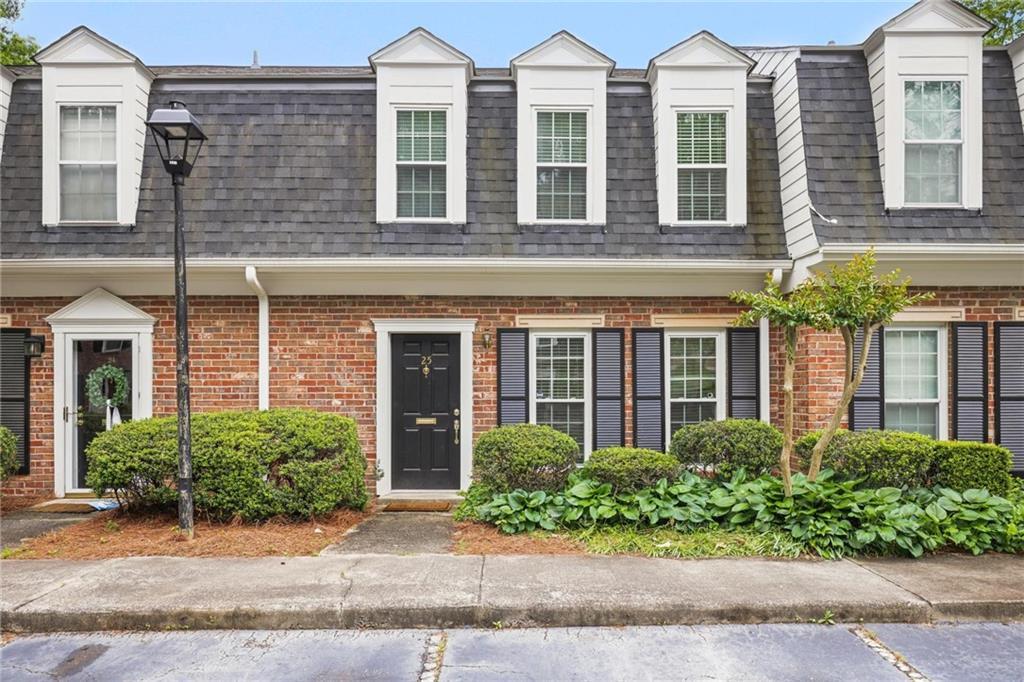 25 Independence Pl., Atlanta, GA 30318