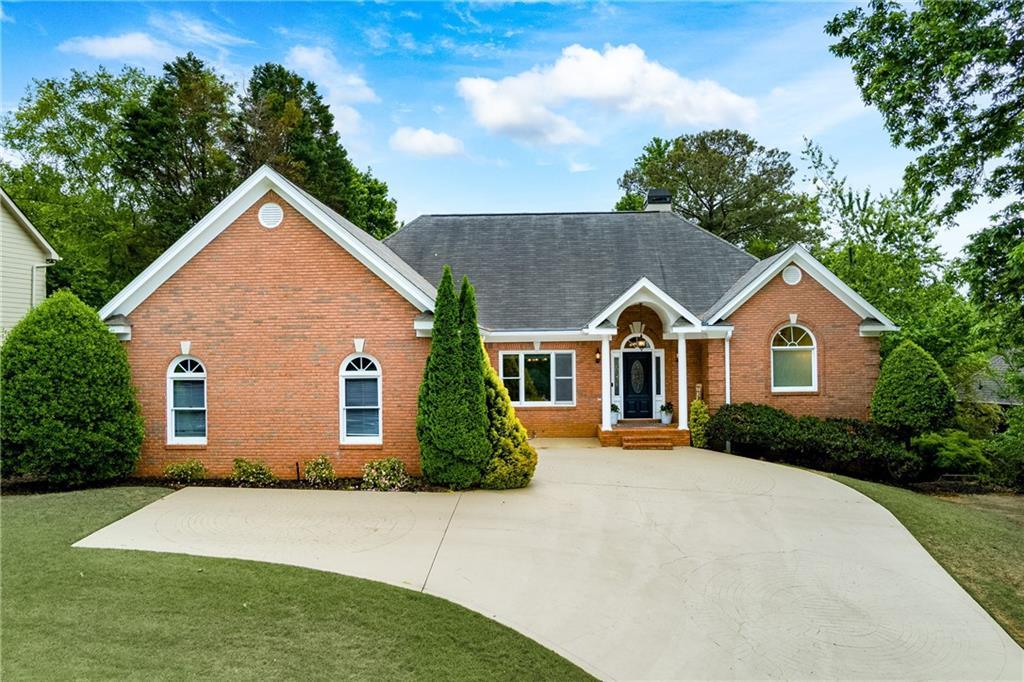 6265 Buckingham Cir., Cumming, GA 30040