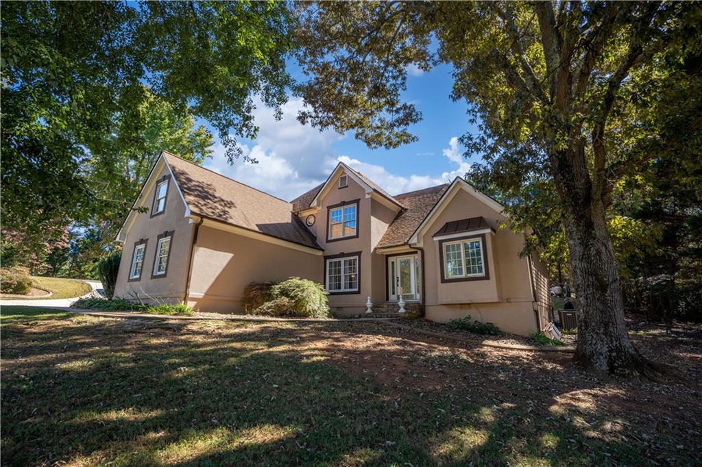 5126 Cash Rd., Flowery Branch, GA 30542