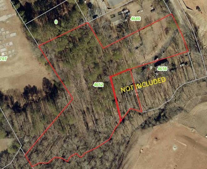 4652 Woodlane Dr., Oakwood, GA 30566