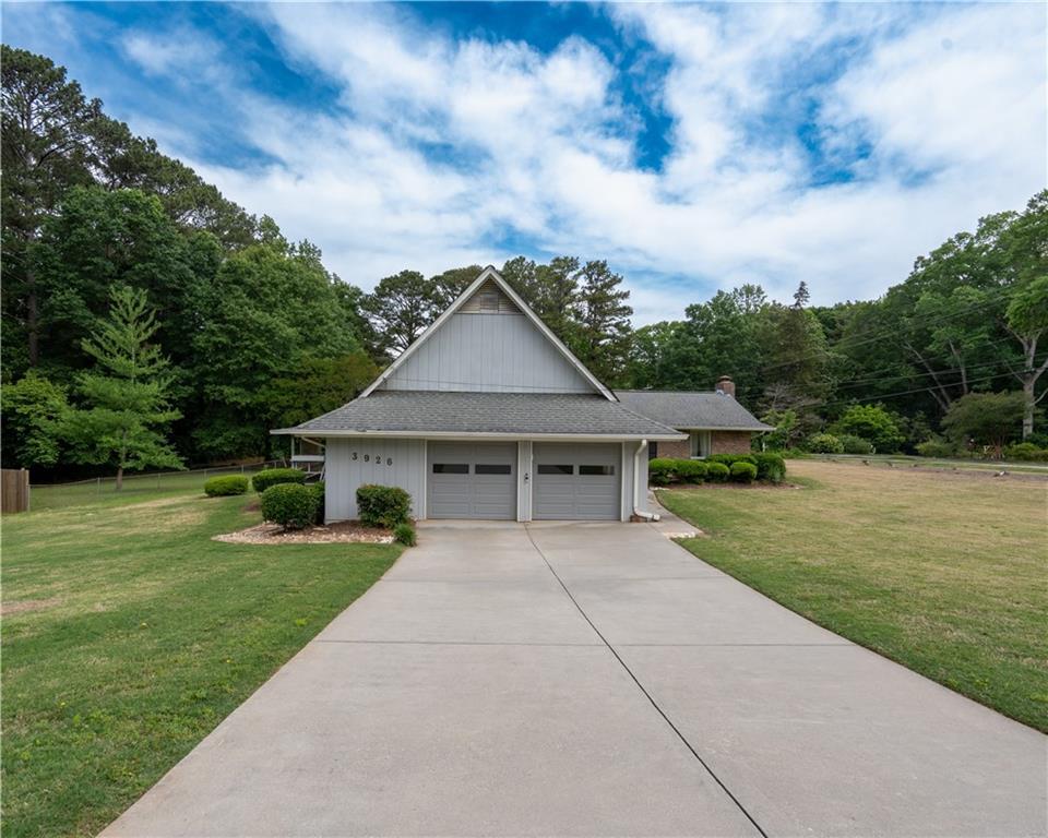 3926 Cardinal Dr., Tucker, GA 30084