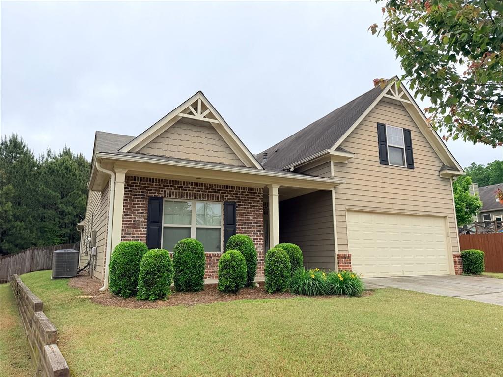 40 Poplar Ln., Dallas, GA 30132