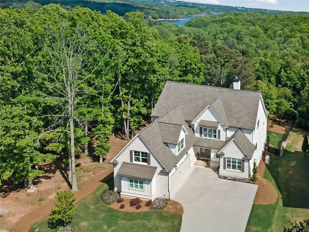 7350 Crestline Dr., Dawsonville, GA 30534