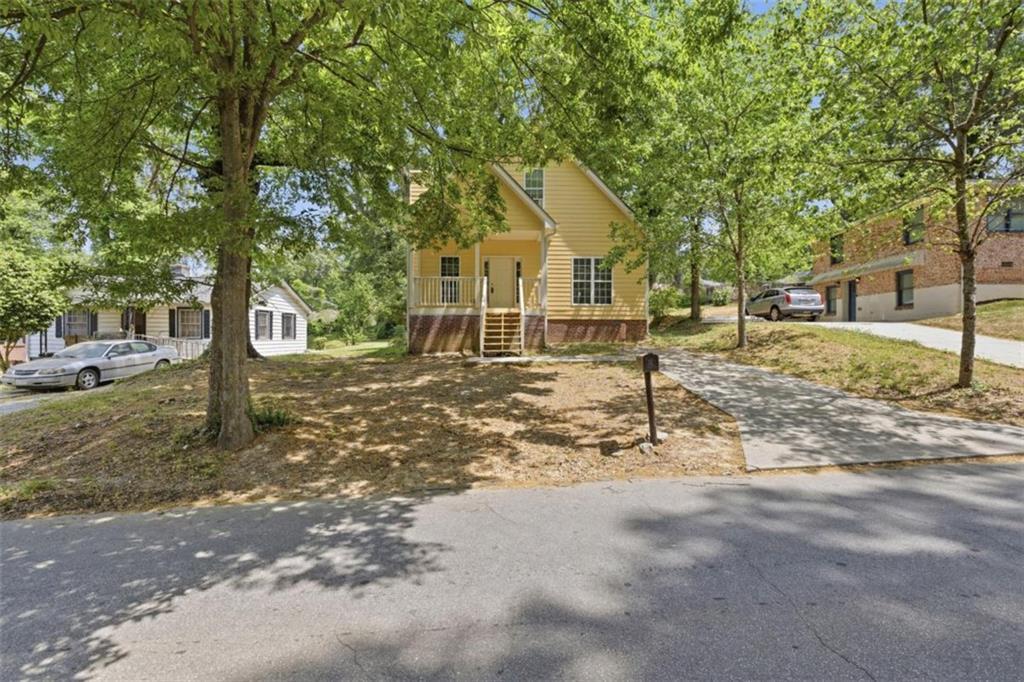 845 Mildred Pl., Atlanta, GA 30318