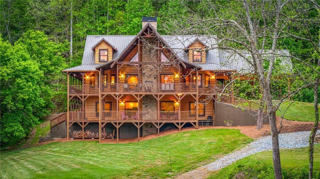 460 Wikle Dr., Ellijay, GA 30540