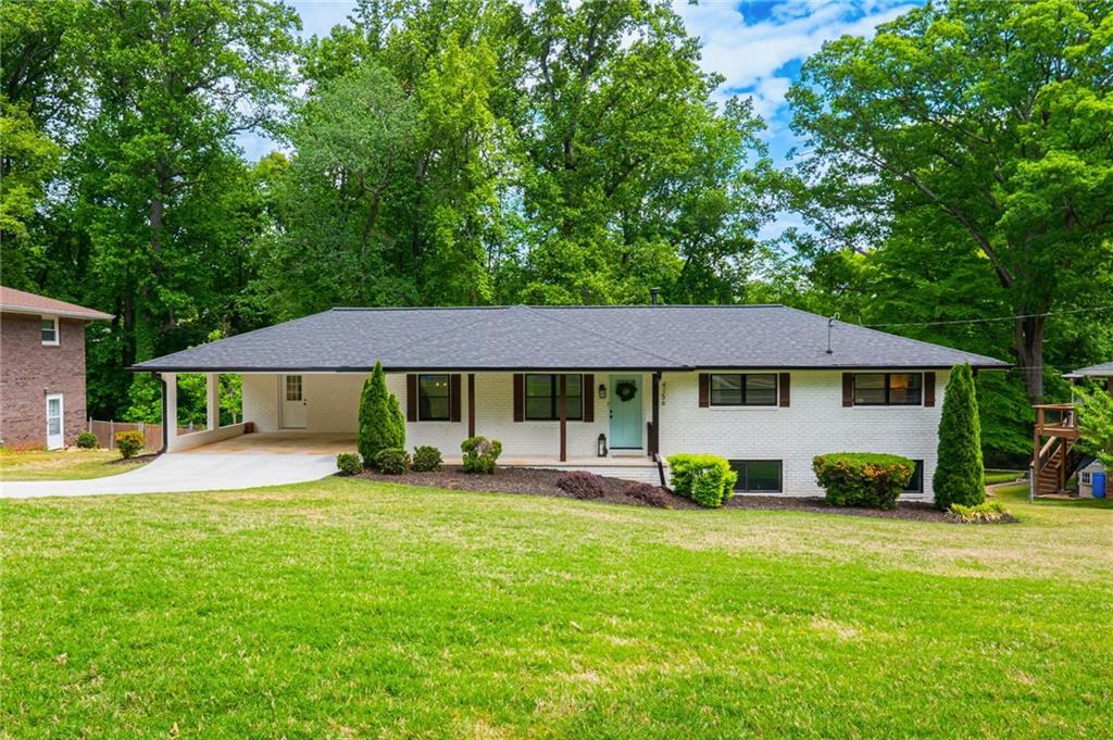4156 Honeysuckle Dr., Smyrna, GA 30082