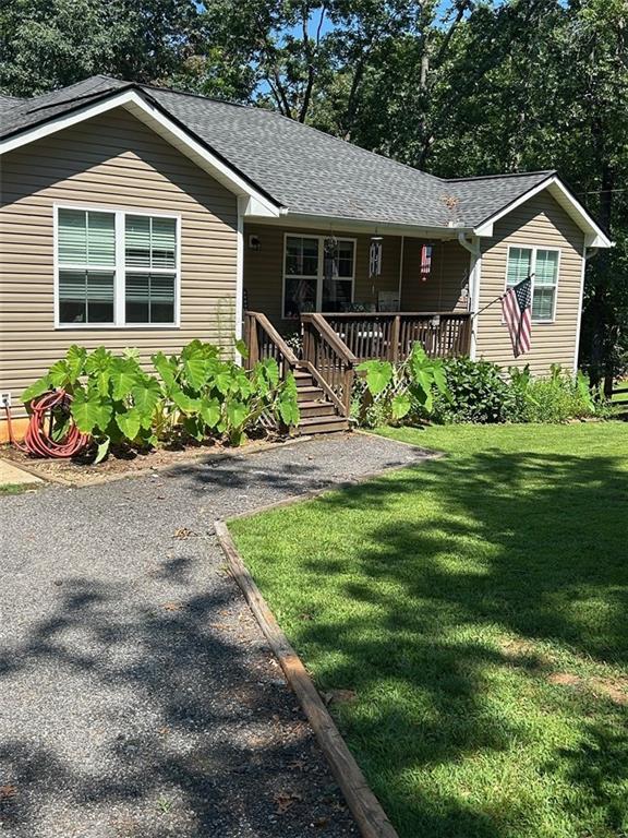 107 Emmette Dr., Dawsonville, GA 30534