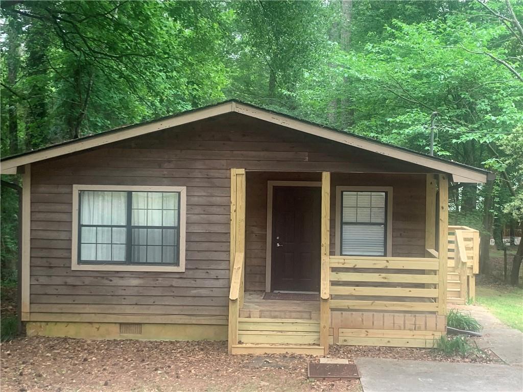 4429 Amy Rd., Snellville, GA 30039