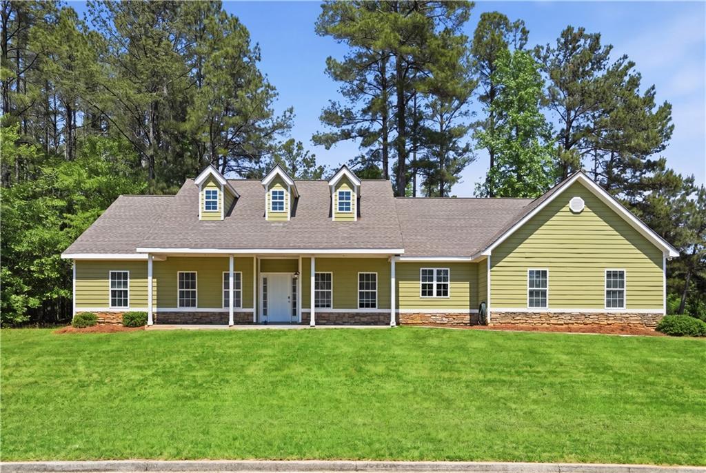 8 Landcaster Pl., Oxford, GA 30054