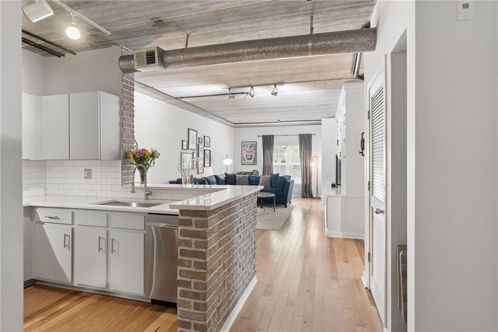 800 Peachtree St. #1110, Atlanta, GA 30308