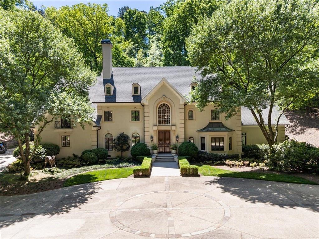 35 Finch Forest Tr., Sandy Springs, GA 30327