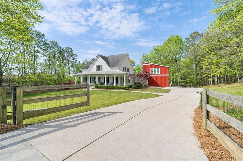 220 Audreys Way, Suwanee, GA 30024
