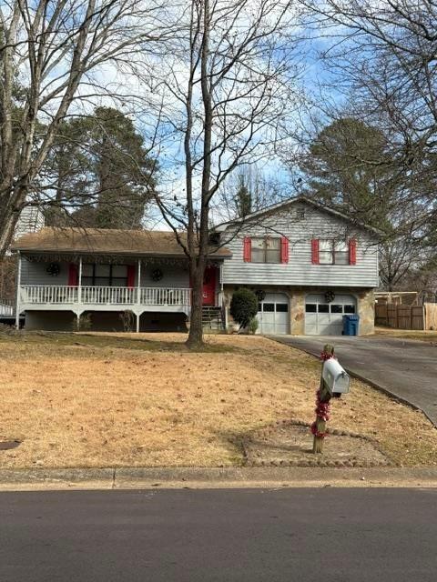 1208 Gate Post Ln., Lawrenceville, GA 30044