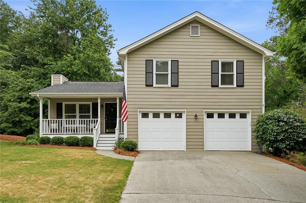 3341 Birchwood Tr., Snellville, GA 30078