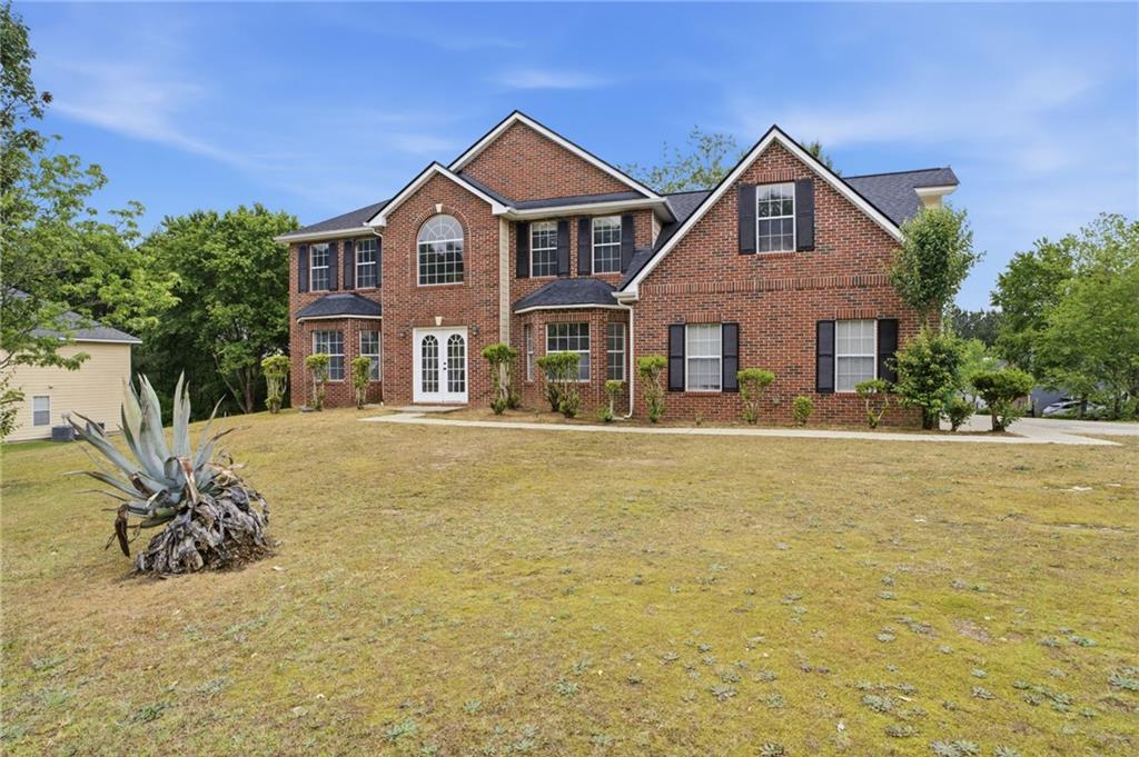 1592 Rogers Crossing Dr., Lithonia, GA 30058