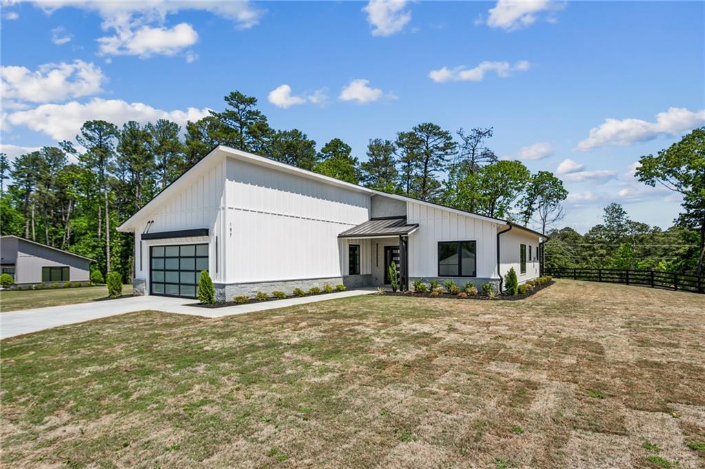 197 Laura Lake Rd., Marietta, GA 30066