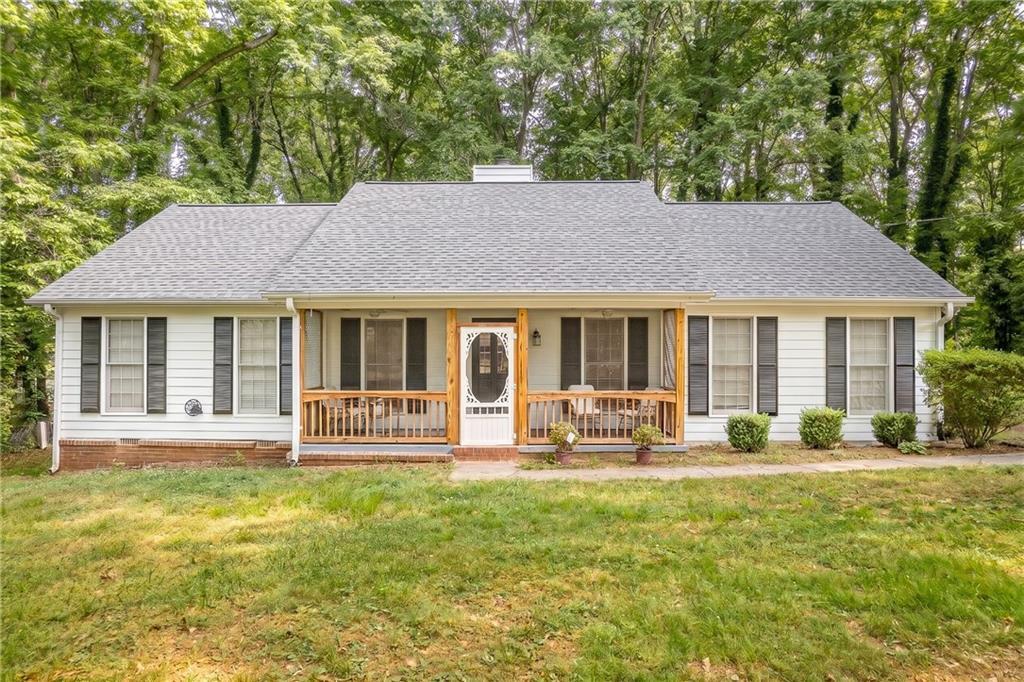 90 Hoglen Dr., Covington, GA 30016