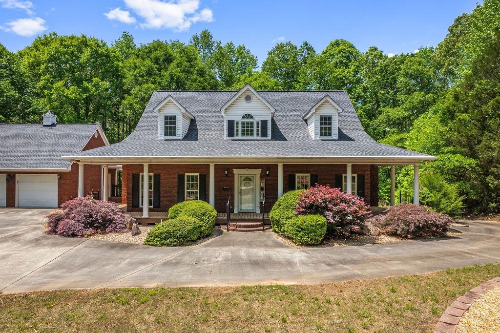 1136 Cole Lake Rd., Dallas, GA 30157