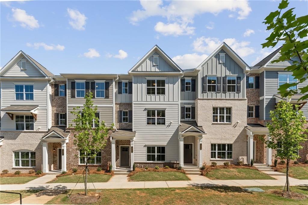 1927 Deco Dr., Kennesaw, GA 30144