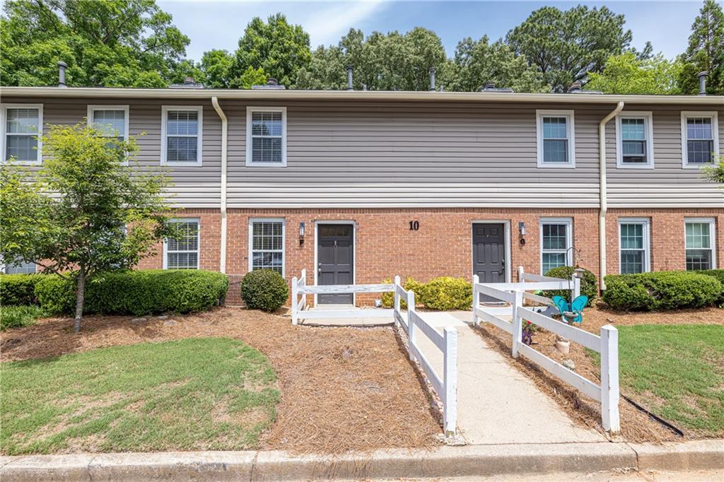 7750 Roswell Rd. #10F, Atlanta, GA 30350