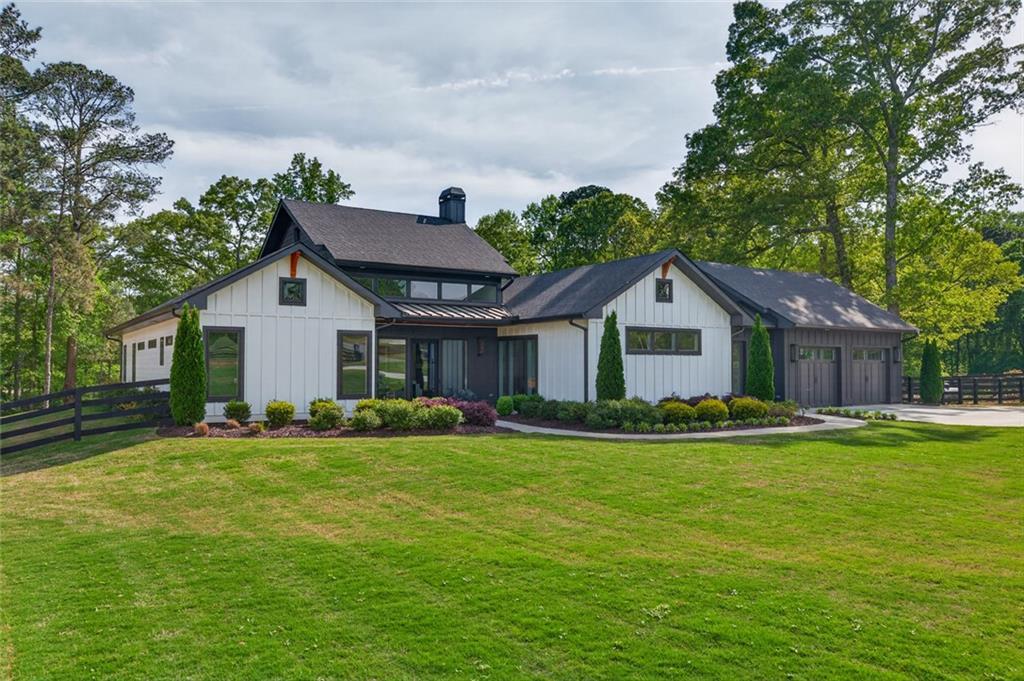598 Roper Rd., Canton, GA 30015