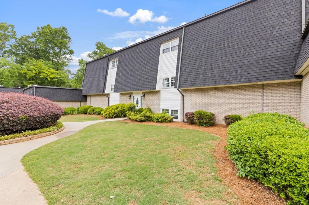 5145 Chemin De Vie, Atlanta, GA 30342