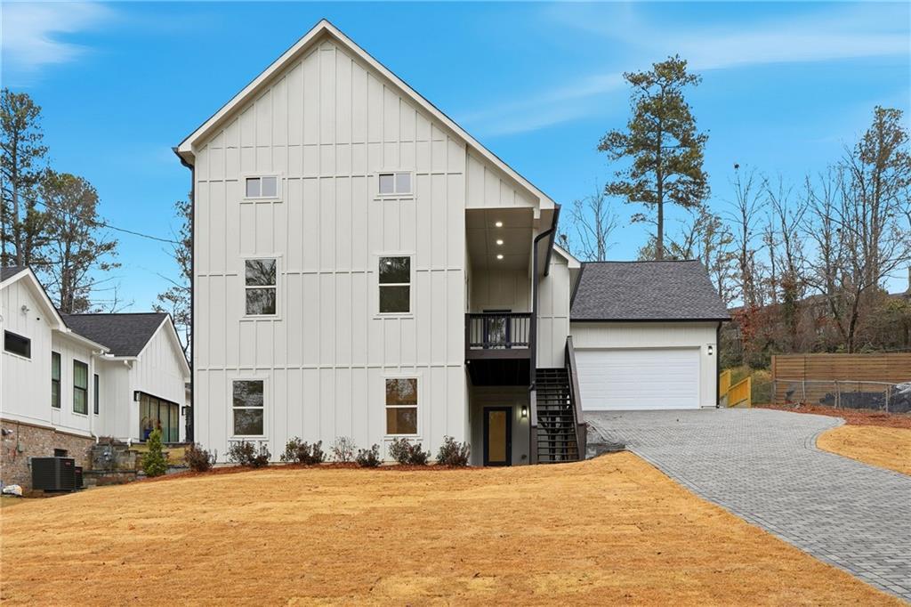 2009 Kenwood Pl., Smyrna, GA 30082