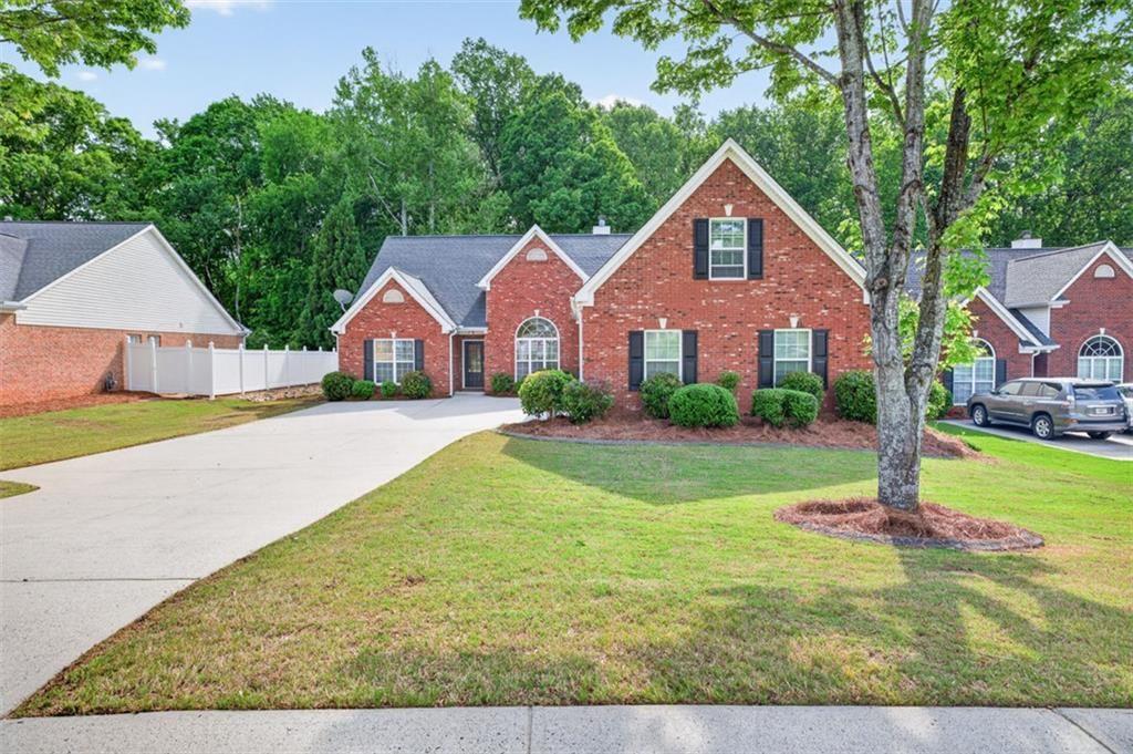 514 Grand Ashbury Ln., Buford, GA 30518