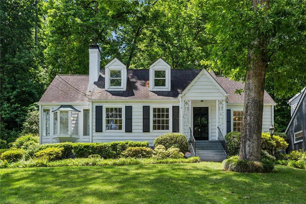 680 Longwood Dr., Atlanta, GA 30305