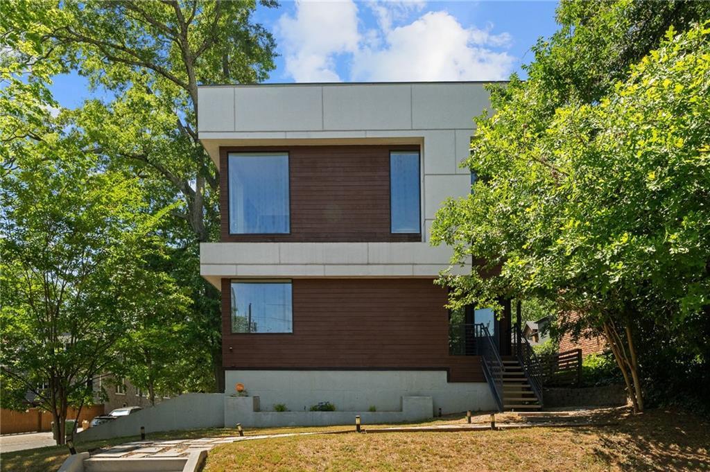 822 Argonne Ave., Atlanta, GA 30308