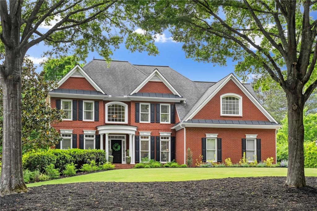 210 Hamilton Way, Roswell, GA 30075