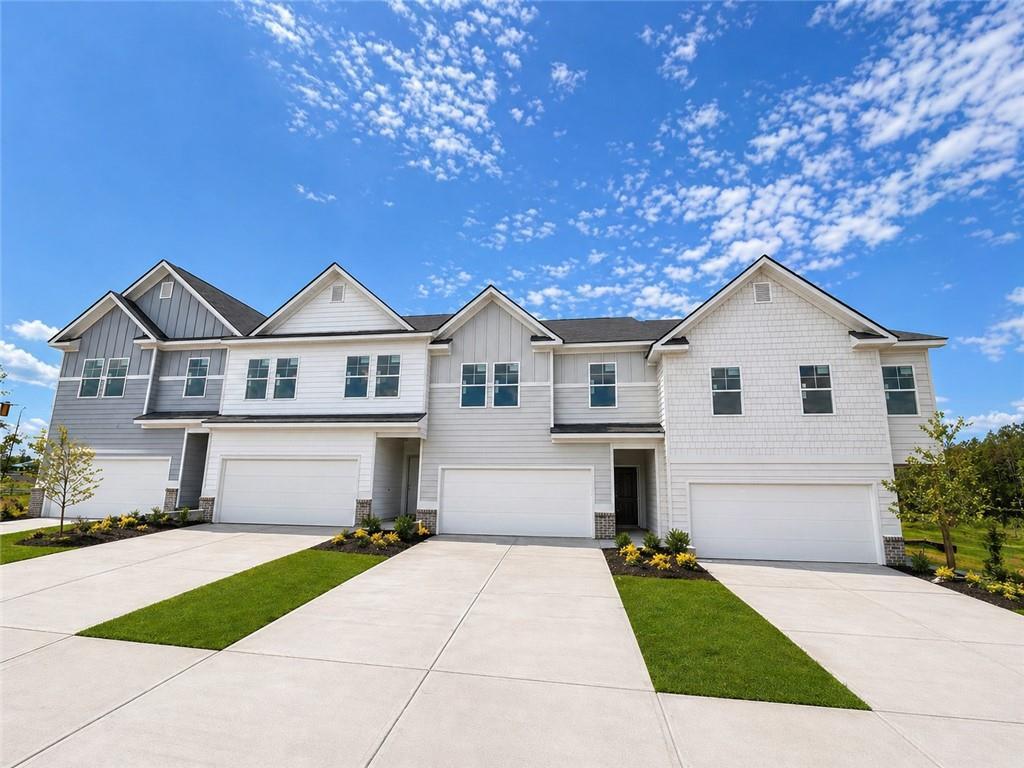 6392 Rosetta Dr., Atlanta, GA 30331