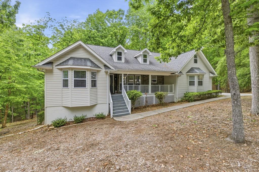 1077 Panorama Dr., Sautee Nacoochee, GA 30571