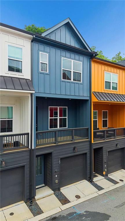 140 Color Cir., Atlanta, GA 30317