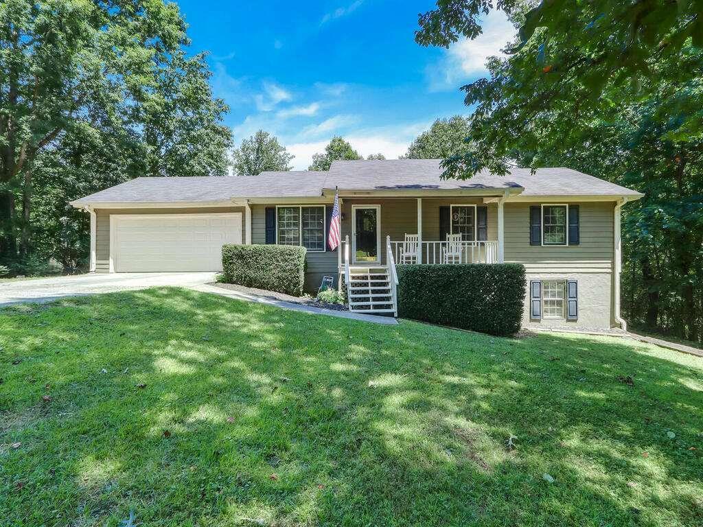 5361 Hog Mountain Rd., Flowery Branch, GA 30542