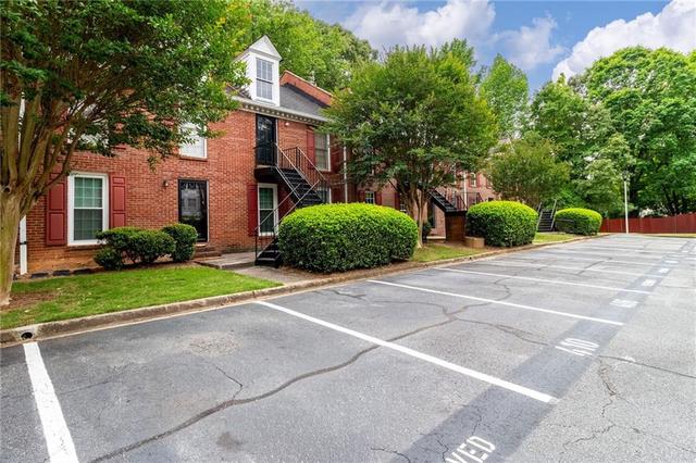 New Homes with Master Bedrooms on the 1st Floor in Marietta: April 25th to May 1st