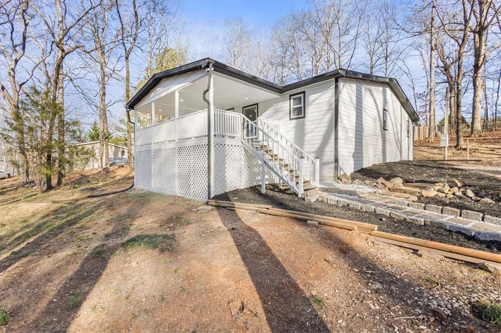 31 Huckleberry Ln., Winder, GA 30680
