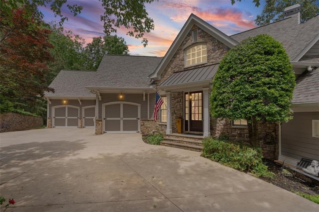 12 Somerset Ln., Cartersville, GA 30121