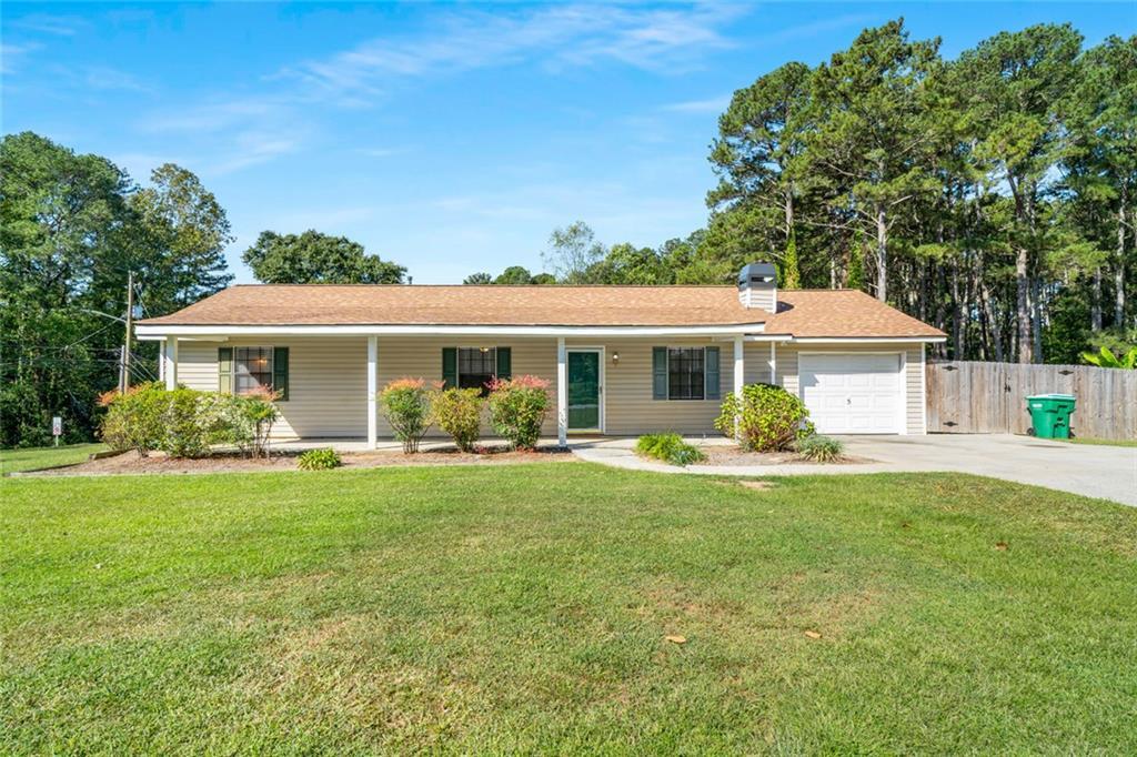 1141 Holly Hills Dr., Lilburn, GA 30047