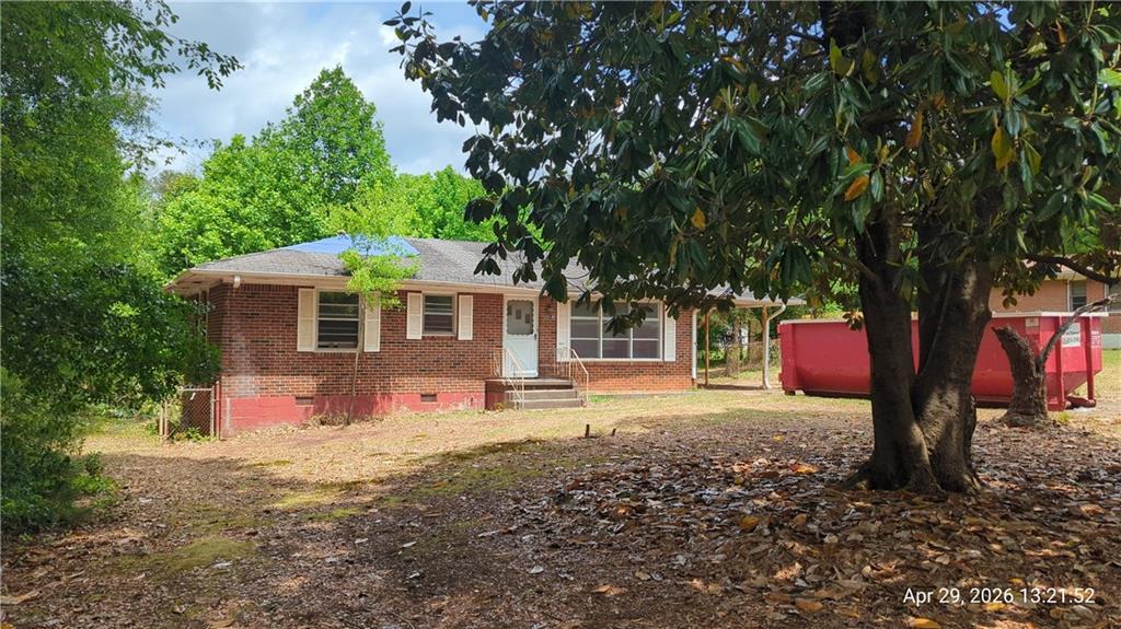 2014 Warren Dr., Austell, GA 30106
