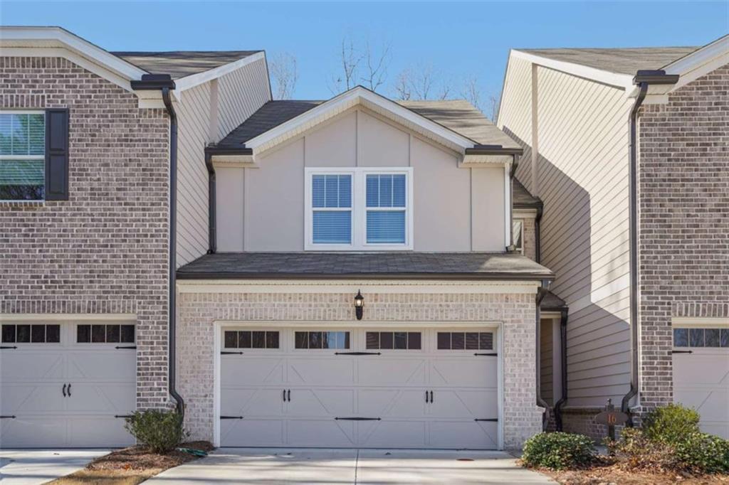 16 Beech Ln., Dawsonville, GA 30534