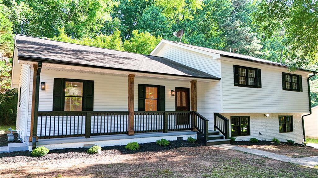 2641 Whitehaven Dr., Marietta, GA 30064