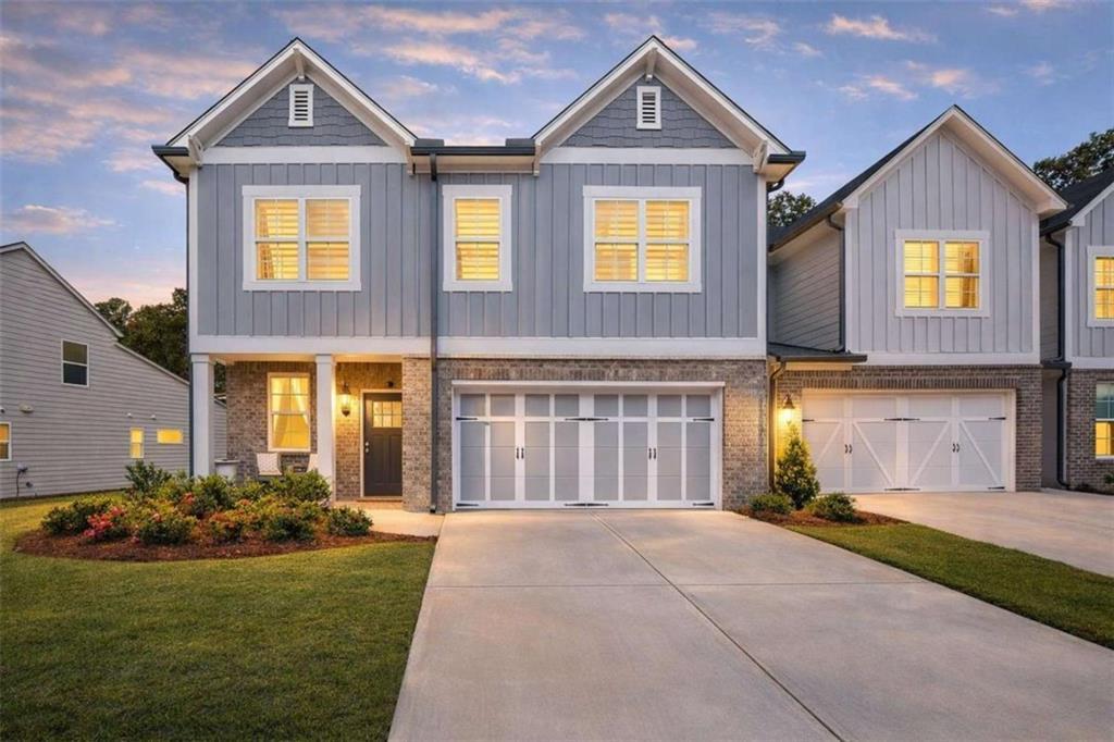 388 Lakeside Ct., Canton, GA 30114