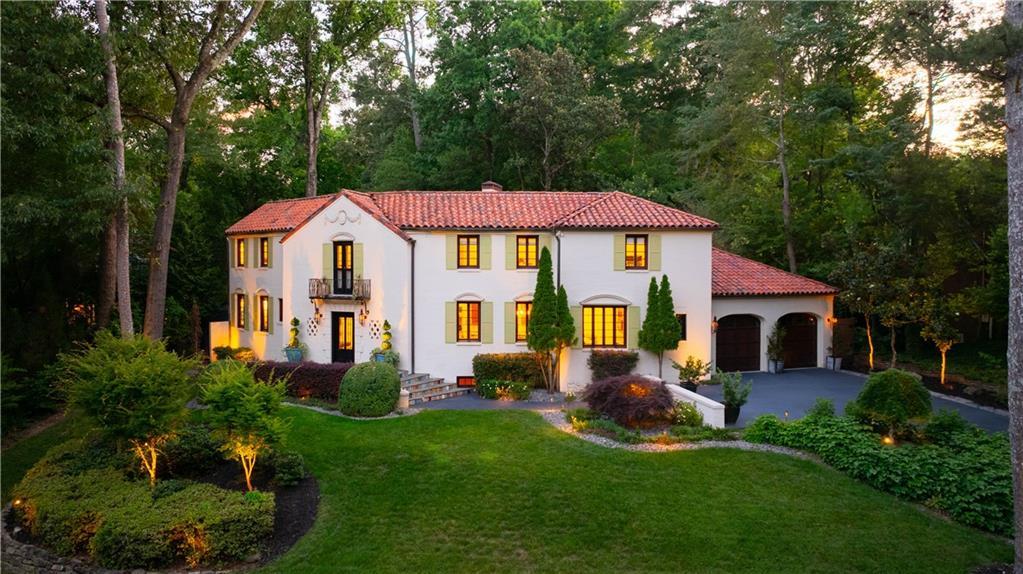 1598 W Sussex Rd., Atlanta, GA 30306