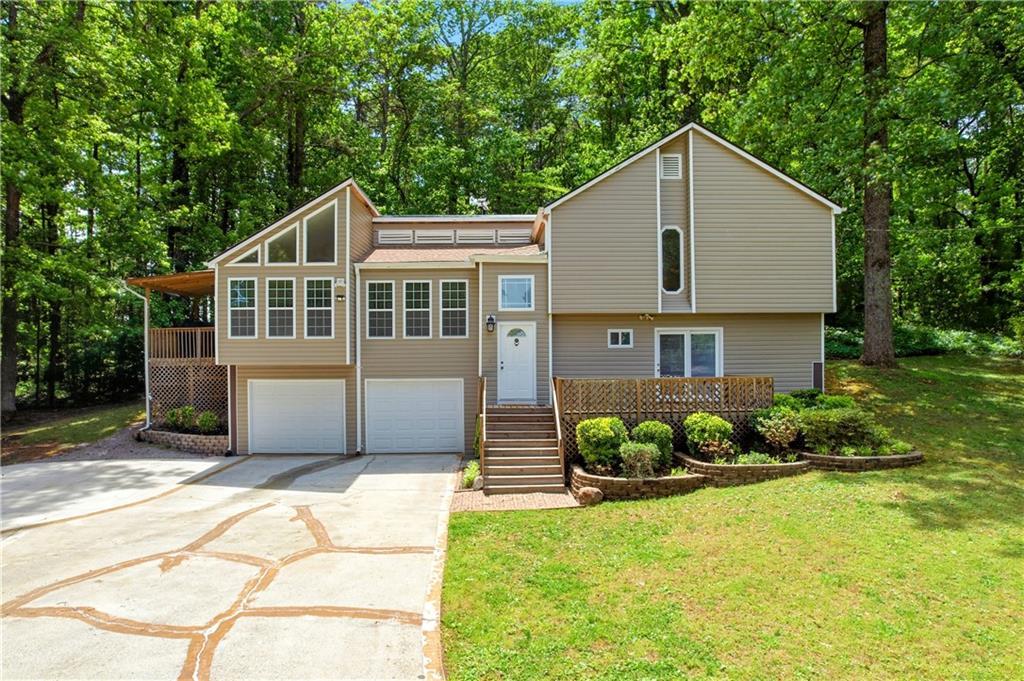2383 Black Oak Dr., Marietta, GA 30066