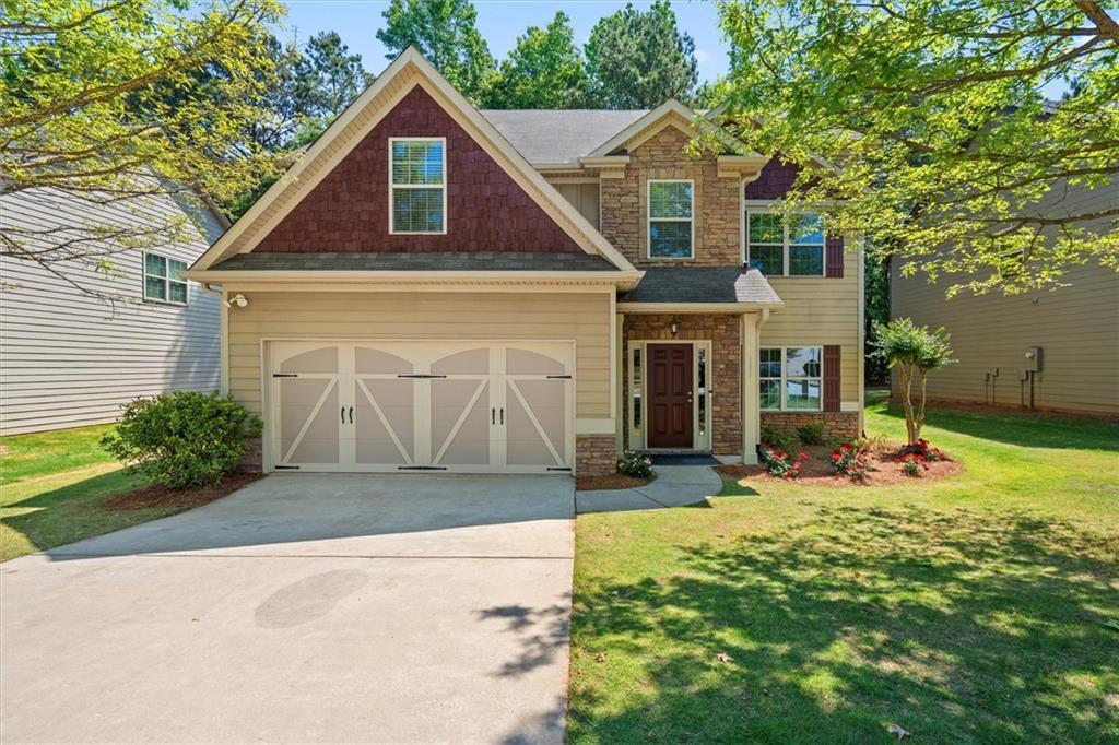 103 Cliffhaven Cir., Newnan, GA 30263