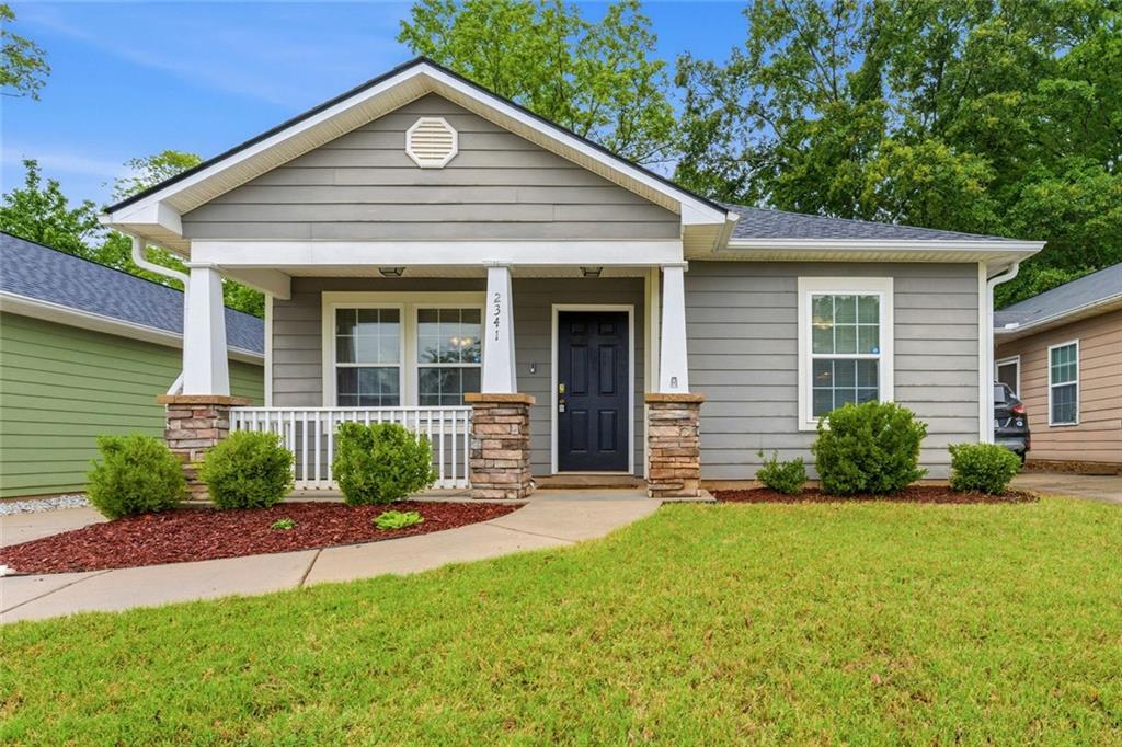 2341 Glebe Ct., Hampton, GA 30228