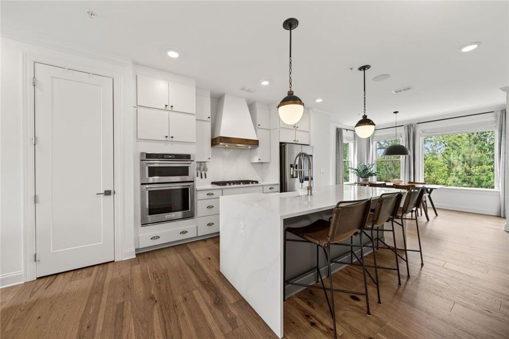 6589 Beacon Dr., Sandy Springs, GA 30328