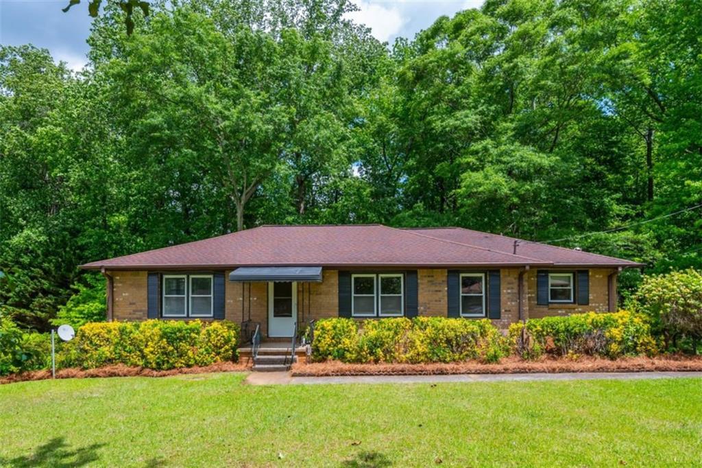 2621 Hereford Ct., Marietta, GA 30008