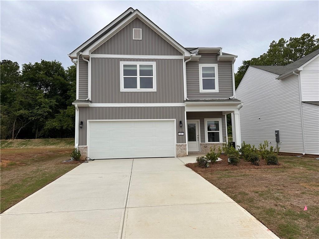 121 Stonecreek Ave., Rockmart, GA 30153
